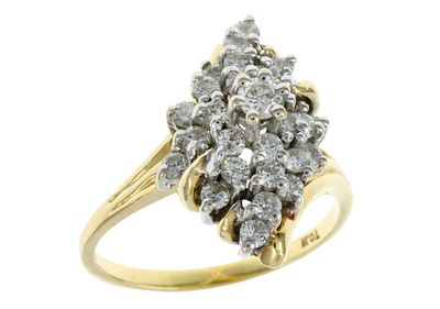 Ring 6,51g 585/- Gelbgold und Wei&szlig;gold mit 26 Diamanten zus. ca. 1,35 ct., Ringgr&ouml;&szlig;e ca. 61. Ring 