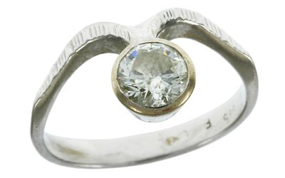 Ring 3,96g 585/- Wei&szlig;gold mit Diamant ca. 0,75 ct. J/p2, Ringgr&ouml;&szlig;e ca. 55. Ring 3,96g 585/- 