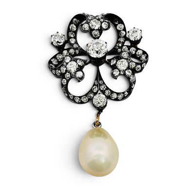 Brosche Art Deco 15,77g 750/- Rotgold und 925/- Silber mit Diamant ca. 1,25 ct. und 83 Diamanten 