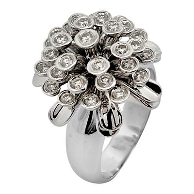 Ring 12,19g 750/- Wei&szlig;gold mit 29 Diamanten zus. ca. 0,58 ct. F/vs, Ringgr&ouml;&szlig;e ca. 54. Ring 12 