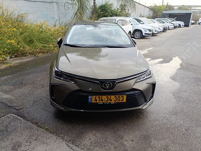 טויוטה קורולה מודל 2023. . תיבת הילוכים: אוטומטי
מנוע: בנזין, נפח מנוע: 1,490 סמ"ק, הנעה: 4x2 