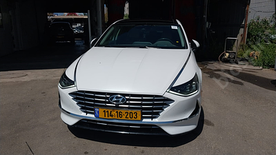 יונדאי סונטה היברידי מודל 2022. . תיבת הילוכים: אוטומטי
מנוע: בנזין, נפח מנוע: 1,999 סמ"ק 