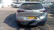 מאזדה CX30 מודל 2021. 126,296 ק"מ, יד שנייה. מחיר מחירון: ₪100,000. תיבת הילוכים: אוטומטי
צבע: תמונה - 3