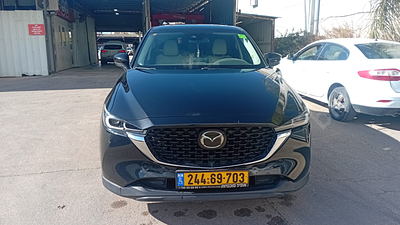 מאזדה CX-5 החדשה מודל 2022. 49,122 ק"מ, יד שנייה. מחיר מחירון: ₪122,720. תיבת הילוכים: אוטומטי 