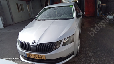 סקודה אוקטביה מודל 2019. 189,221 ק"מ, יד שנייה. מחיר מחירון: ₪74,000. תיבת הילוכים: אוטומטי 