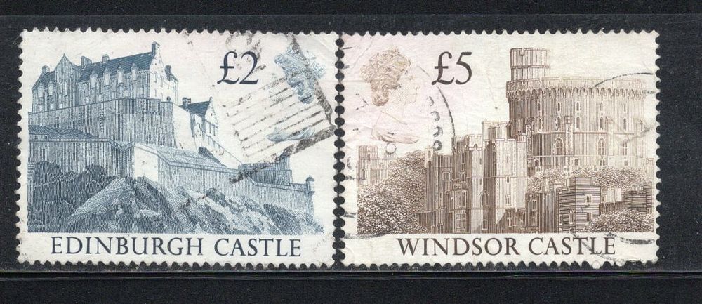 Great Britain 1988 2 diff. Castle series High Value Sc 1232-33 Used