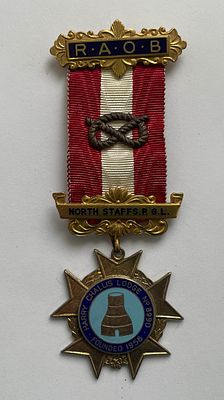 Массонский знак, серебро, горячая эмаль.