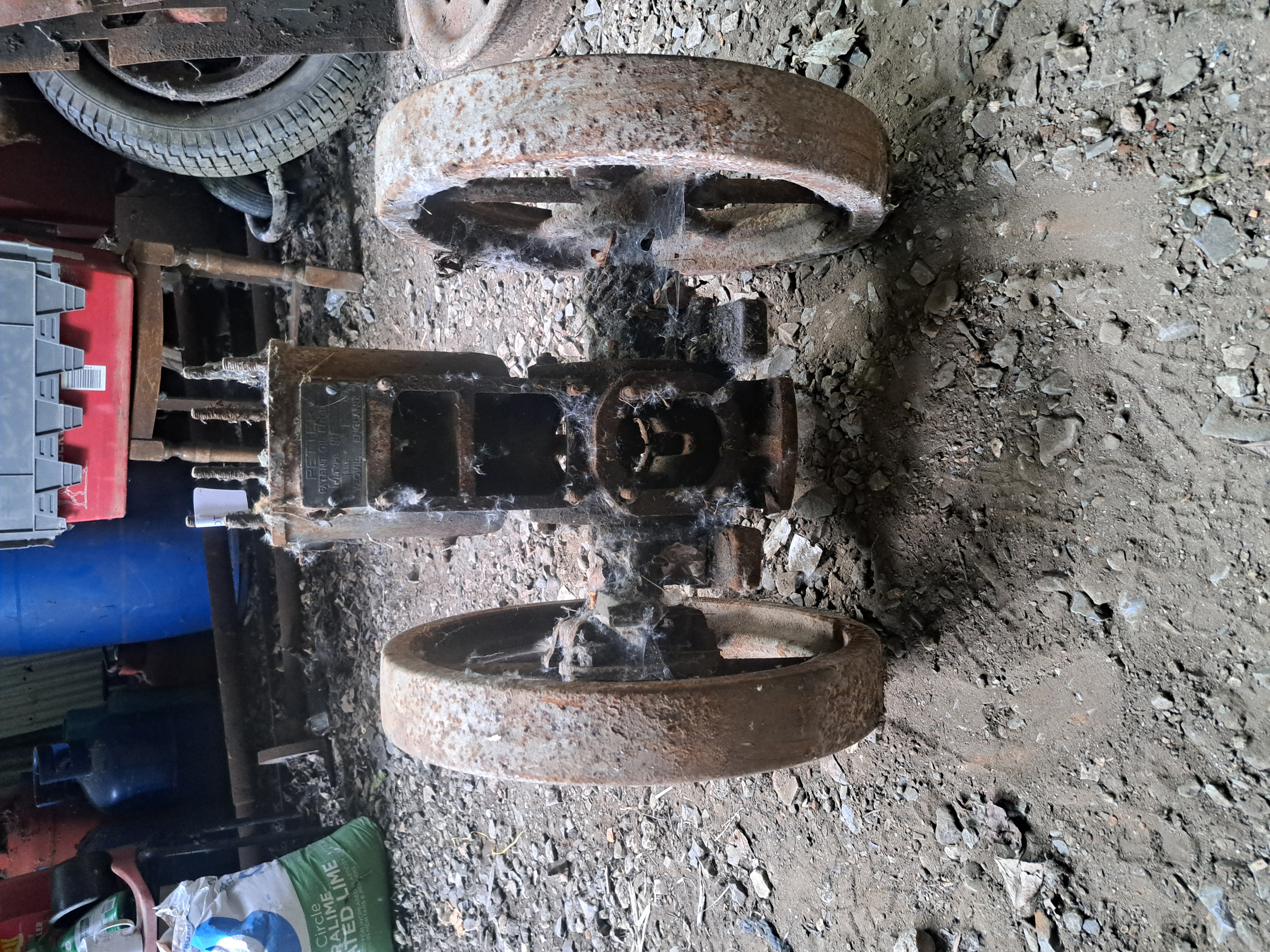 PETTER MODEL M STATIONARY ENGINE