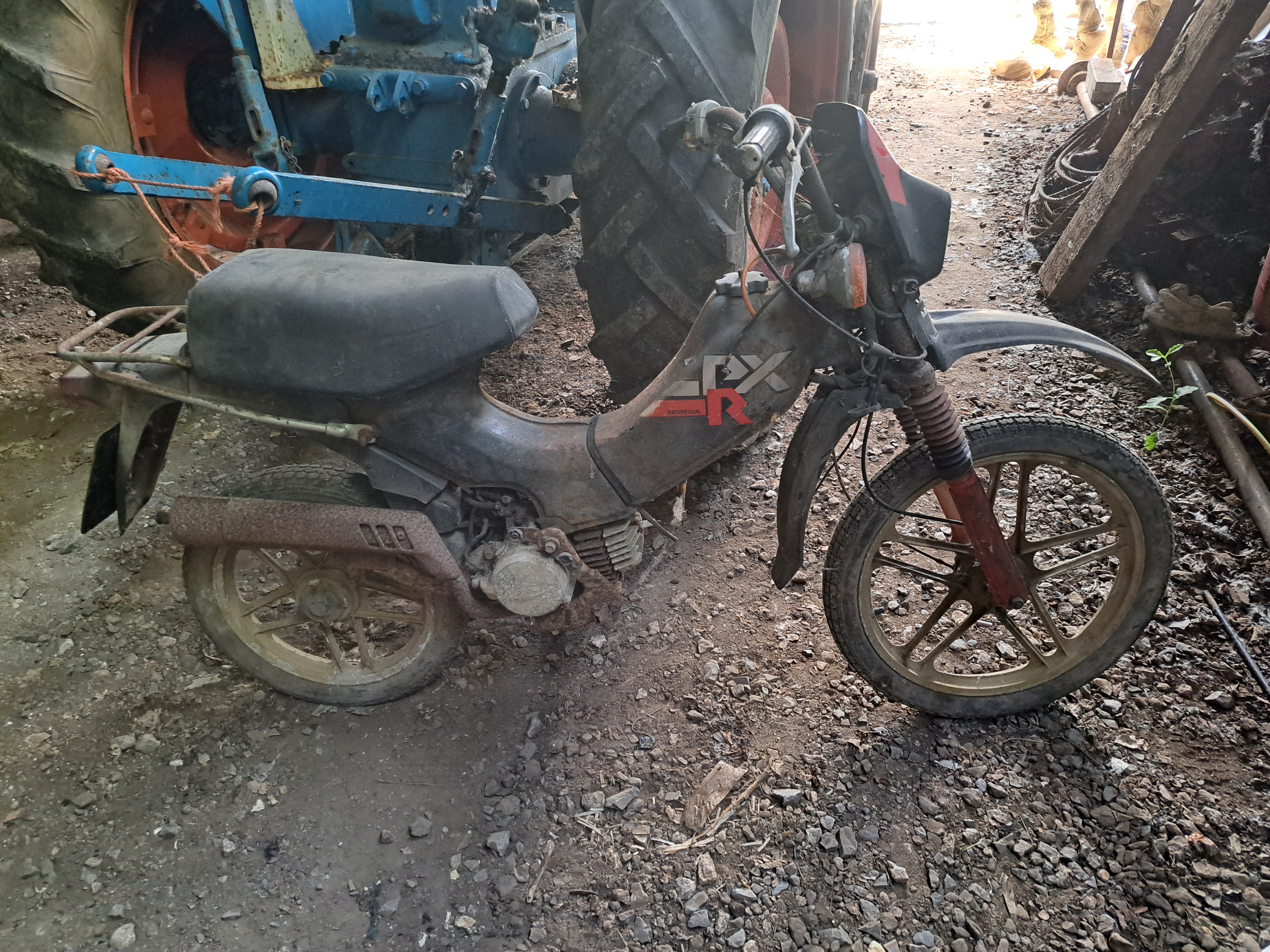 HONDA RXR MOPED