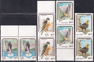 1992 Birds of Prey complete set of 4v pair MNH stamps; Phila no. 1362a