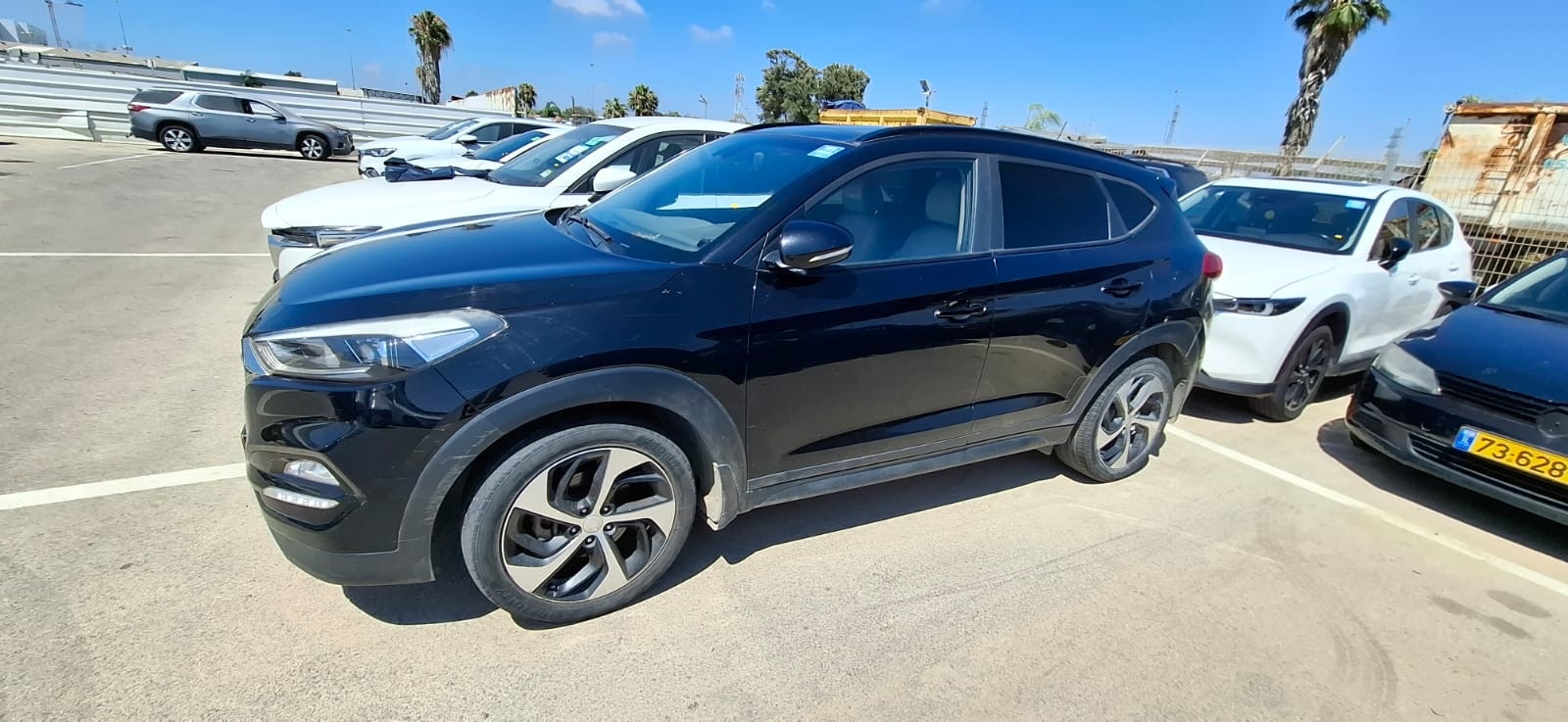 פודורובסקי עורכי דין ונוטריון | יונדאי טוסון 2018