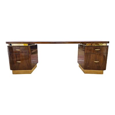 Scrivania quattro cassetti. Scrivania con quattro cassetti, struttura in legno multistrato 