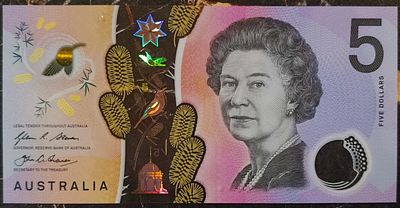 Австралия. 5 долларов 2016. Серия BJ. Полимер. Сохранность UNC. Кат.# Pick.62а. Номер банкноты 