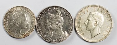 Lots World CoinsLot of 3 silver coins, various countries.Fine to XF.