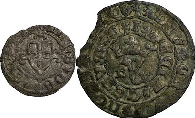 Lote de 2 moedas - D. João I.
. Portugal D. João I (1385-1433) Lote de 2 moedas. BC a MBC.