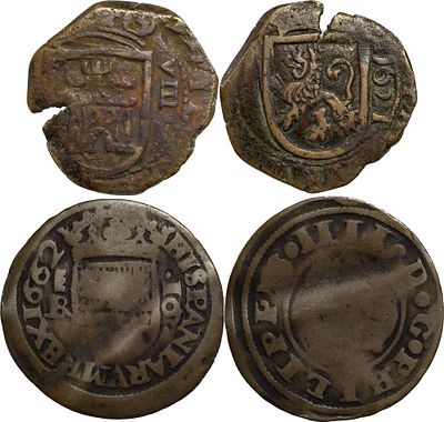 SpainLot of 2 coins diferentes, 8 maraved&iacute;s of Felipe III y 16 maraved&iacute;s of Felipe IV. Fine.