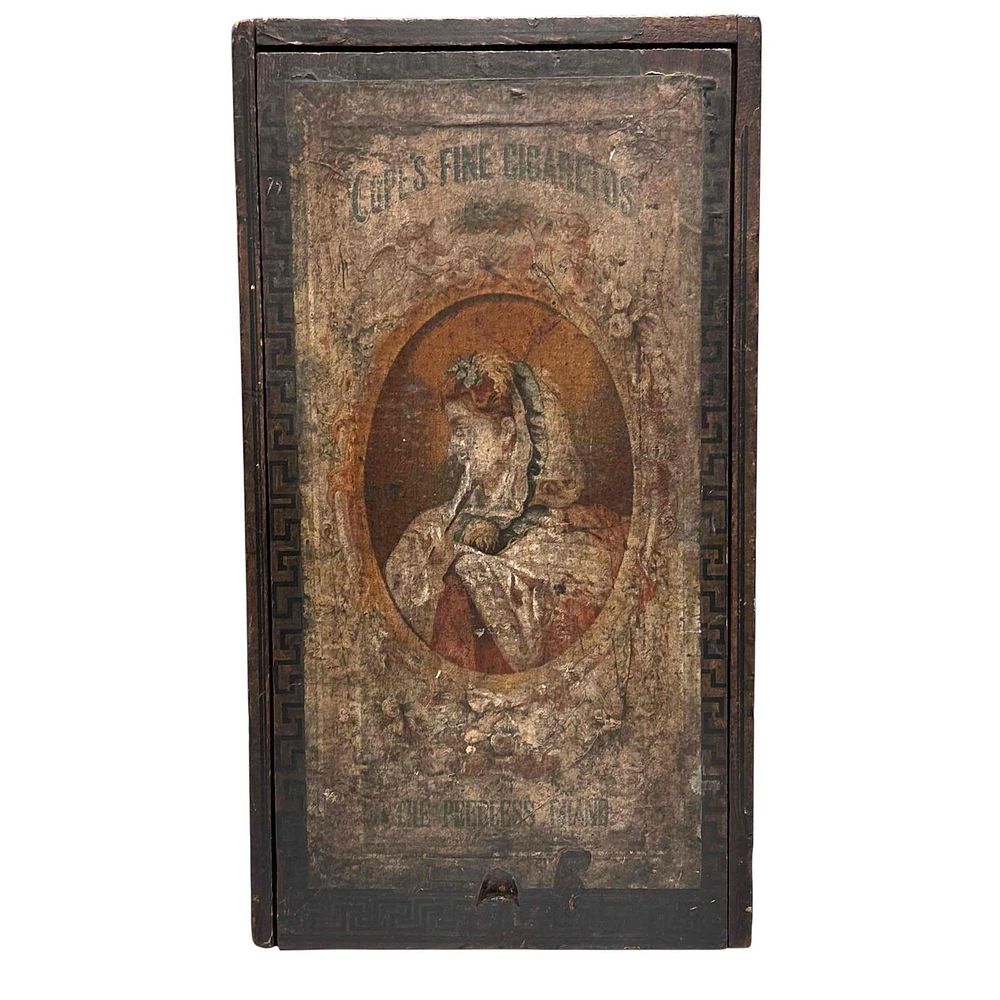 Copes Fine Cigaretos Wooden Case. Excellent display piece for man cave. This cedar wood 