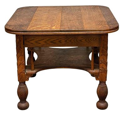 American Arts and Crafts Era Oak Center Hall Table. Circa 1890-1910 American Arts and Crafts 