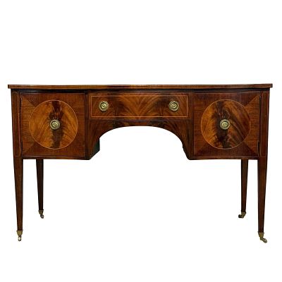 A Fine Diminutive Mahogany Sideboard / Server. A fine Sheraton style mahogany server by Northern 