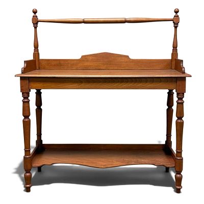 19/20th Century American Country Primitive Wood Washstand. This late 19th early 20th century 