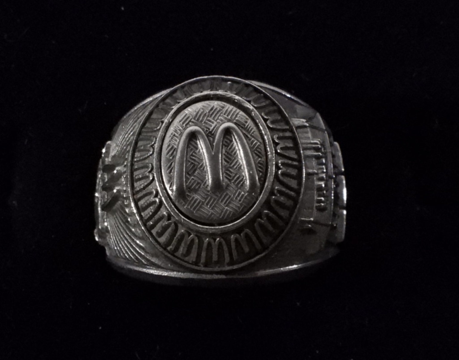 Vintage Auctions Online | October 23 Bling It On Costume Jewelry