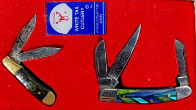 (2) WHITE TAIL CUTLERY POCKET KNIVES. LIKE NEW IN THE BOX ART # 031