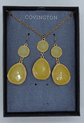 Vintage Covington Jewelry Set. Covington 16" necklace with two two-tier pendant, gold-tone chain 