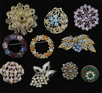 10 Rhinestone Brooches. different styles, gold and silver tones, including Karu