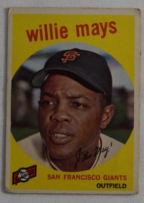 Willie Mays 1959 TOPPS Baseball Card. TOPPS #50, 1959, g-vg