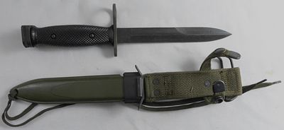 U.S. M7 Bayonet With M8A1 Scabbard. In great shape, blade length 7", Gen Cut, M7, scabbard M8A1 WP