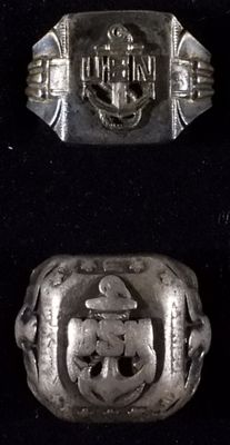 2 USN Rings. vintage United States Navy rings, one is worn down, dwt 18.1