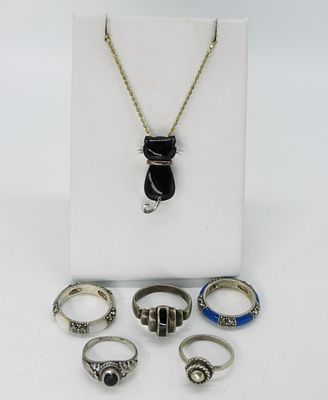 Black Onyx 925 Cat Necklace & Rings. Sterling black onyx cat necklace, 18" on a gold tone 
