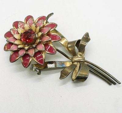 Vintage 925 Gold Tone Flower Brooch. Vintage sterling gold tone flower brooch with red center 
