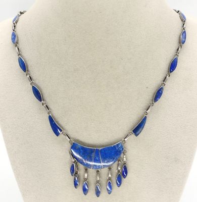 Vintage 950 Silver Lapis Lazuli Necklace. Vintage 950 silver, lapis lazuli 20" necklace. (13.3 