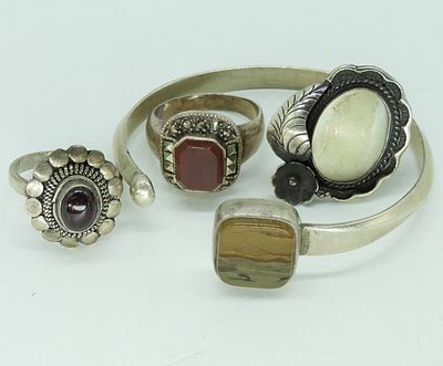 Mixed Gemstone Vintage Sterling Pieces. Three sterling rings with mother of pearl, garnet and 