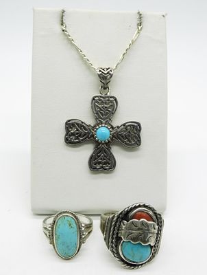 Vintage Turquoise 925 Rings & Necklace. Two sterling rings with gorgeous turquoise gemstones 