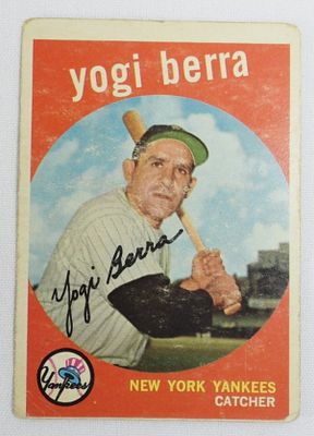 Yogi Berra TOPPS #180 Card. Rounded corners, no creasing. Worn down card