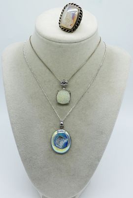Pearlescent Druzy 925 Necklaces & Ring. Matching pearlescent ring (size 7) and necklace (24" 