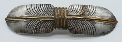 Lee Bennett Sterling 12KGF Hair Clip. Lee Bennett sterling 12K GF (gold filled), feather shaped 