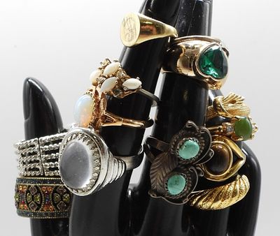 (13) Different Rings. Sizes 4-9