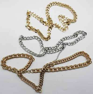 (4) Large Chunky Chains. Silver-tone & Gold-tone