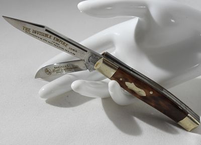 Frank Buster Three-Blade Pocket Knife. Fighting Rooster