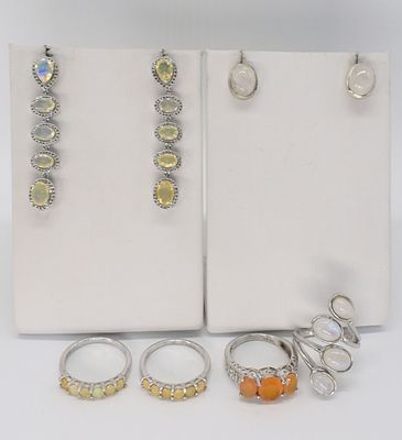 Opal & Moonstone 925 Rings & Earrings. Sterling Moonstone ring and matching pierced earrings 