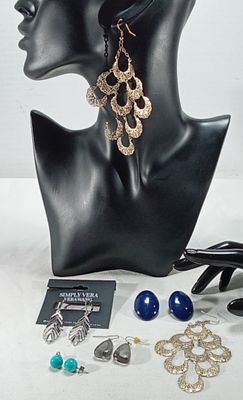 Silver-Tone Beaded Earring Lot, 5 Pieces Mixed. Mixed lot includes one pair of Simply Vera Vera 