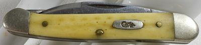 Case XX Trapper Knife, Yellow Bone Handles. This vintage Case XX folding knife features the 