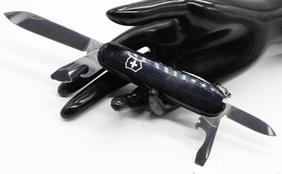 Victorinox Officer Suisse Swiss Army Knife. Classic black-handled Swiss Army knife featuring the 