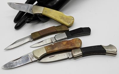 Mixed Folding Knife Lot, Ka-Bar & Sabre. Collection of five folding knives as noted by seller: 2 