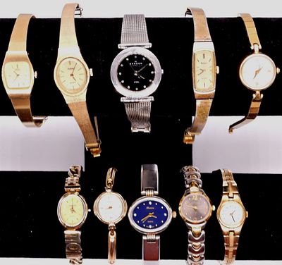 Vintage Watch Lot, 10 Watches. A collection of ten vintage timepieces in mixed metals, primarily 