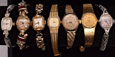 Vintage Watch Collection, Mixed. A versatile collection of ten vintage watches in gold and 