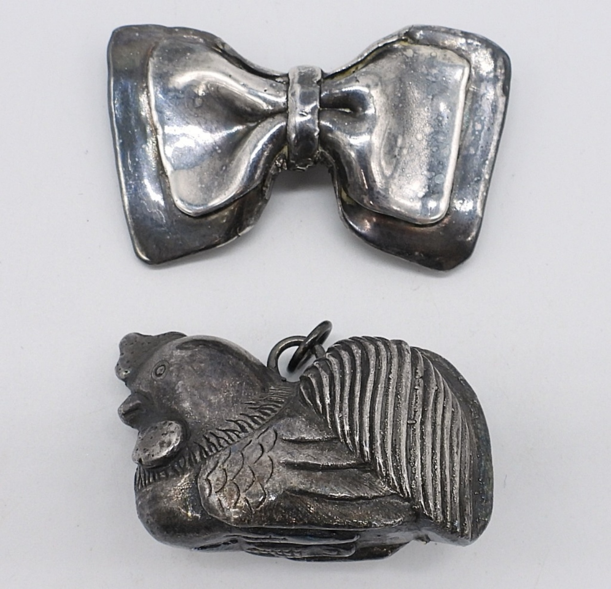 Puffed Sterling Bow Brooch & Chicken Pendant